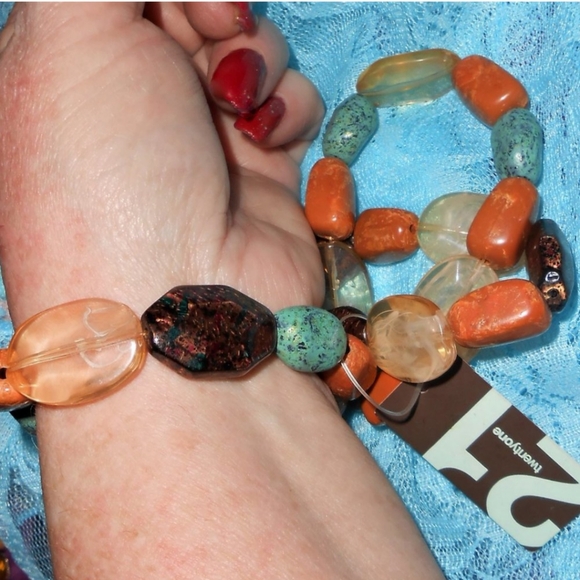 Bundled Bangles Set of 3 - Picture 10 of 12